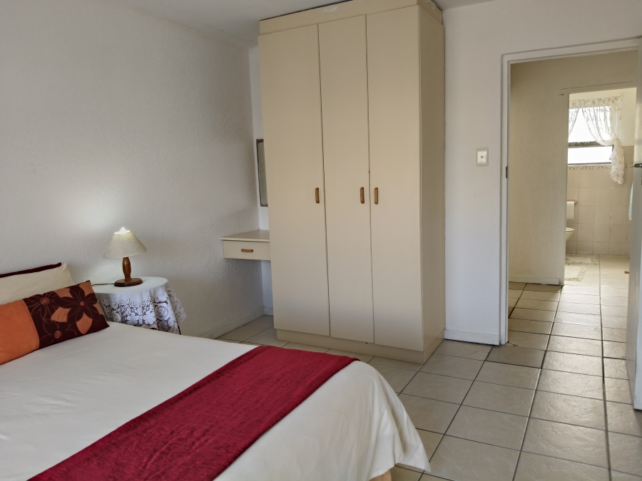 12 Bedroom Property for Sale in Paradise Beach Eastern Cape